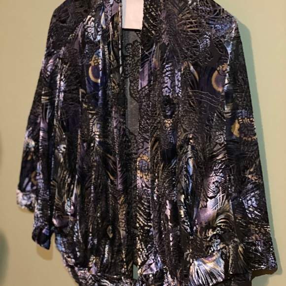 Suede iridescent knot top - Picture 8 of 11